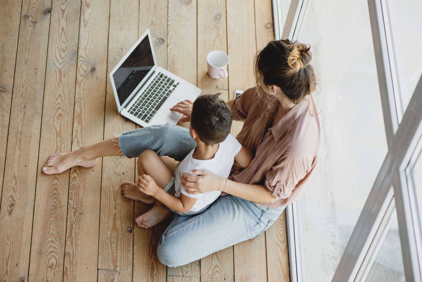 what to know about being a work from home mom